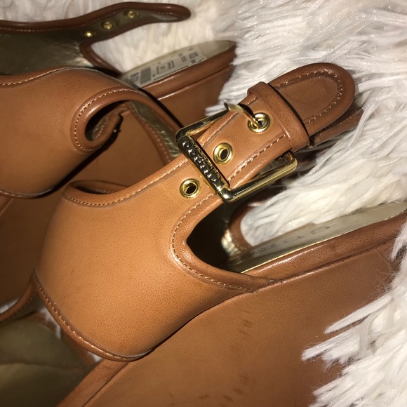 Guess wedge heels, Size 11! NWOT! - Picture 4 of 5